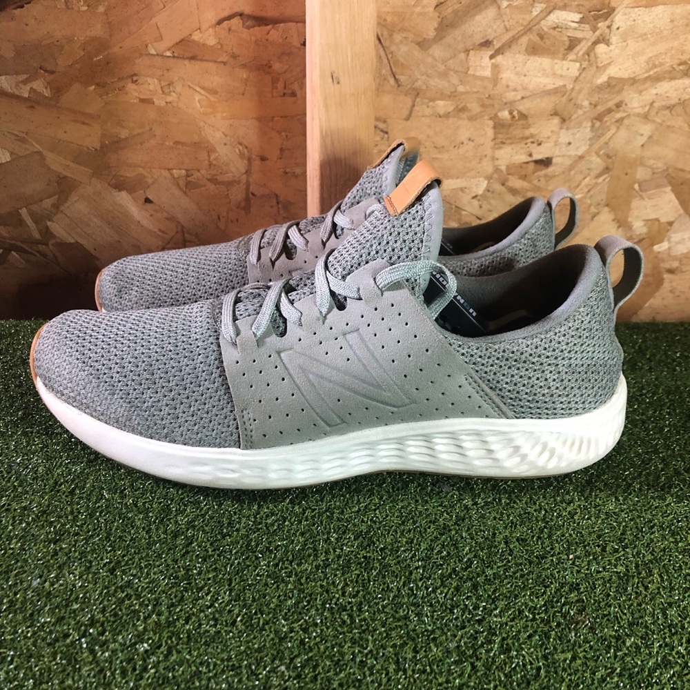 New Balance Fresh Foam Green Athletic Sneakers Shoes Women’s 9.5